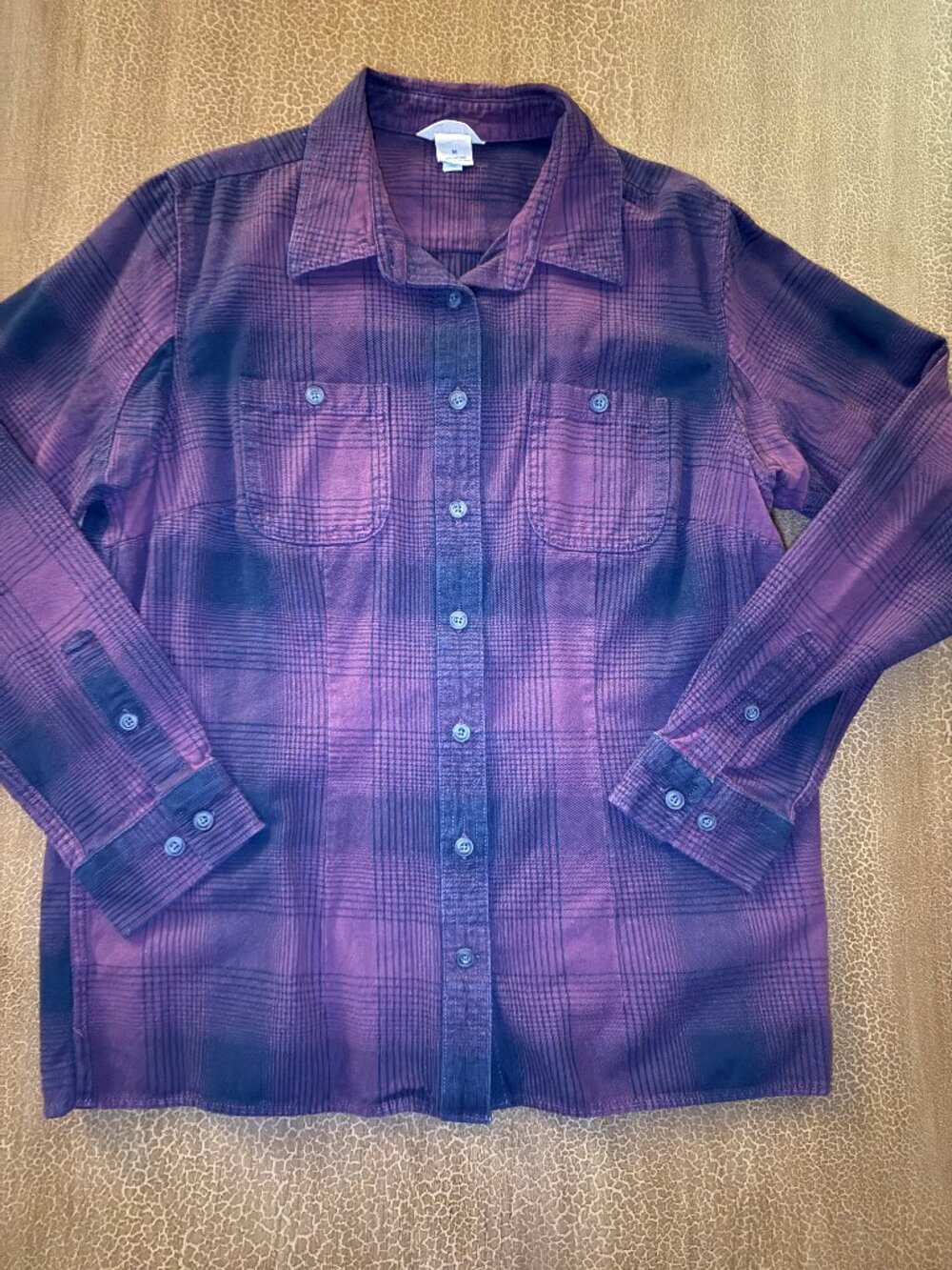 Duluth Trading Purple & Black Button Up Down Plaid Shirt - Size Medium
